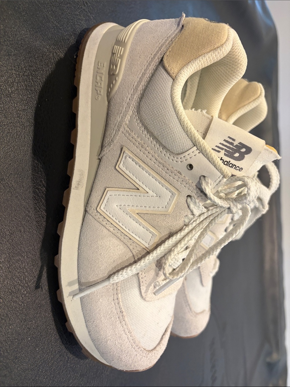 New Balance Off-White & Beige 574 Retro Runner Size 8 - Picture 2 of 8